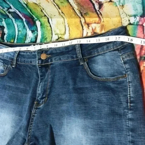 Wuhoupro from‎ Brooklyn Jean shorts size 18 stretchy plus size - Picture 5 of 6